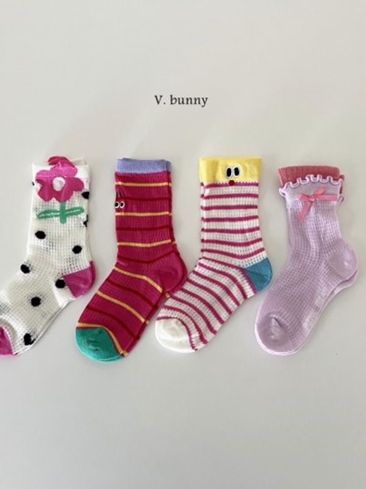 Round Eyes Socks Set