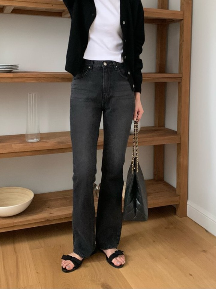 Semi Pleared Denim Pants