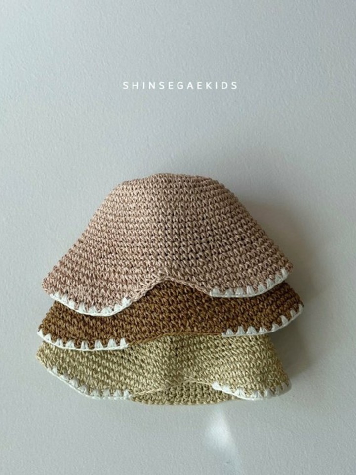 Stitch Lace Bonnet