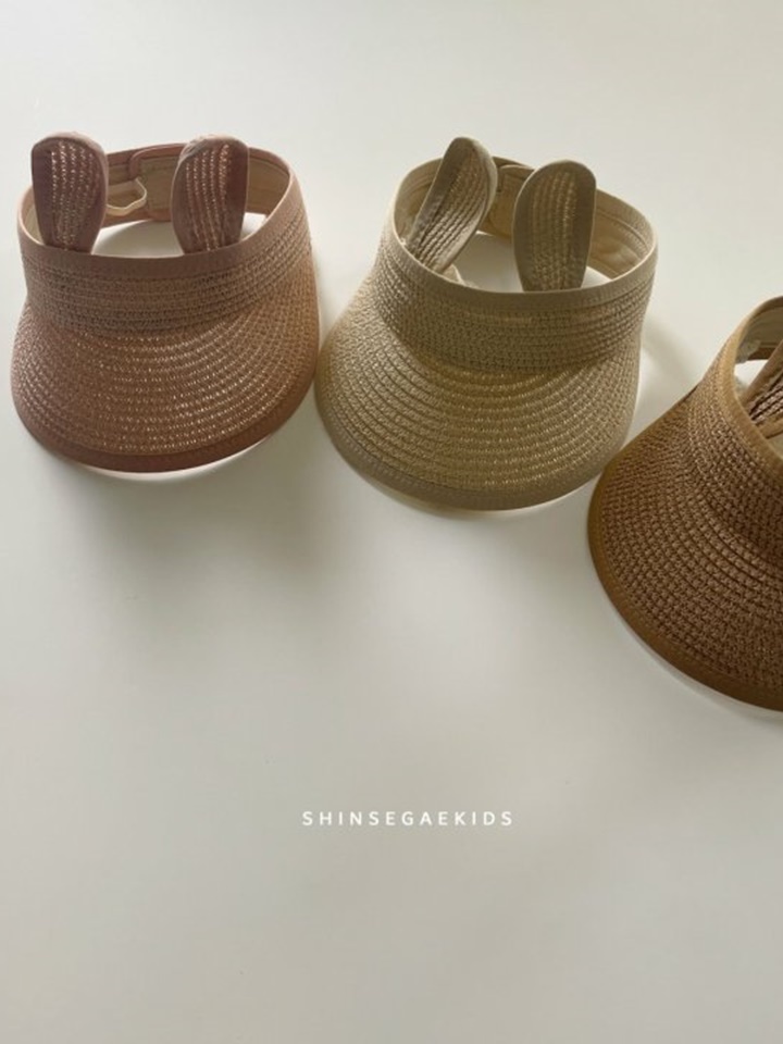Rabbit Lace String Sun Cap