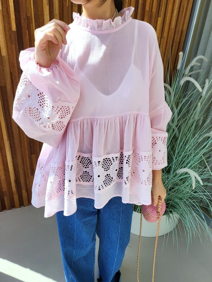 Milk Blouse