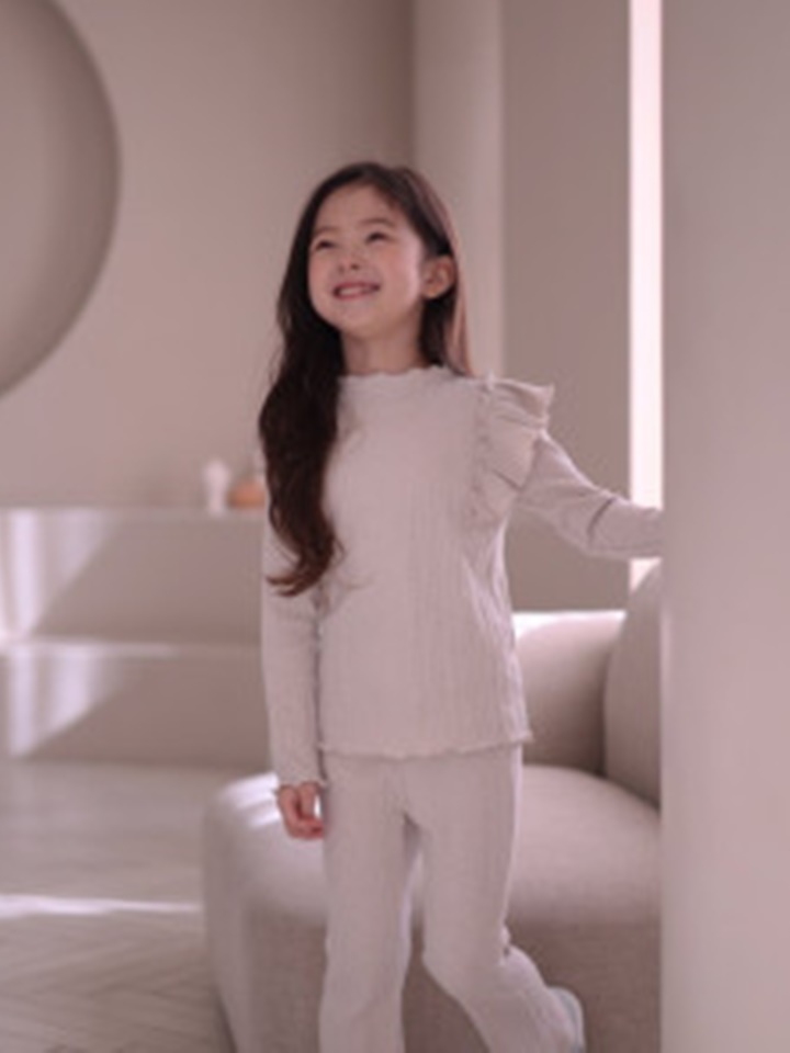 Wing Frill Top Bottom Set