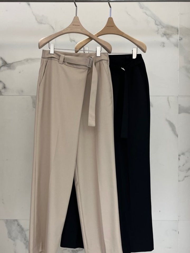 Low Pants
