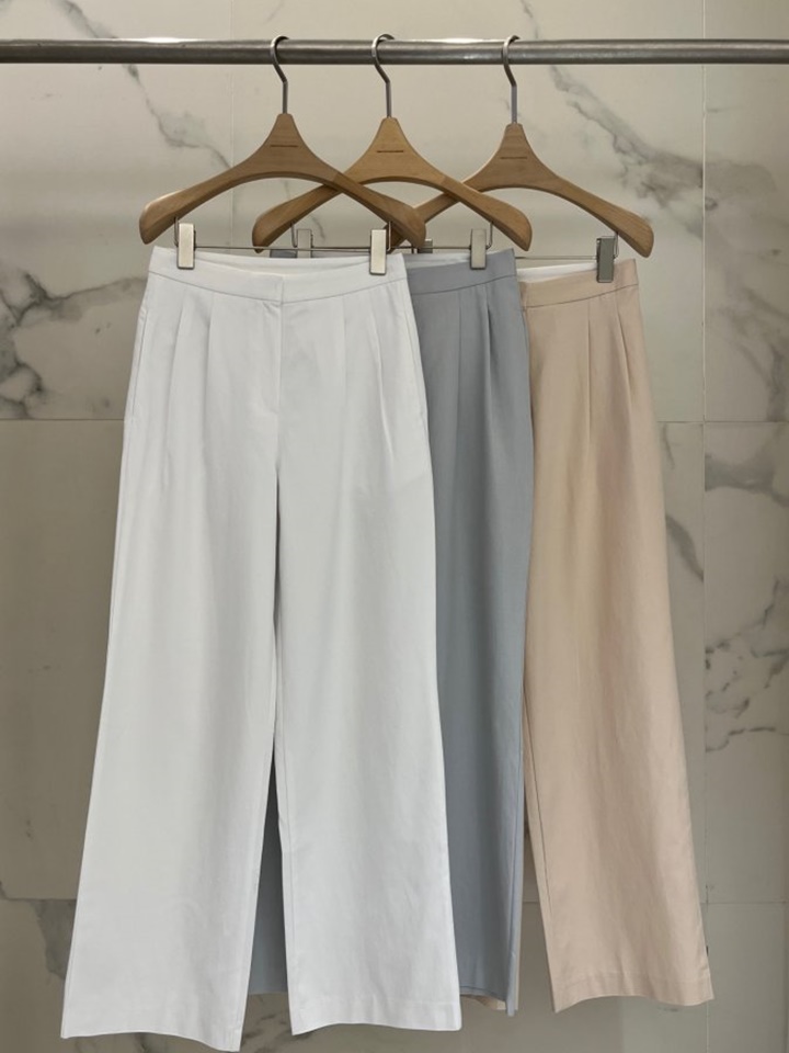 Pintuck Pants