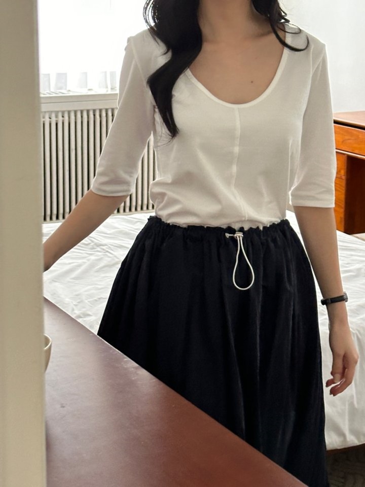 Glossy Tee