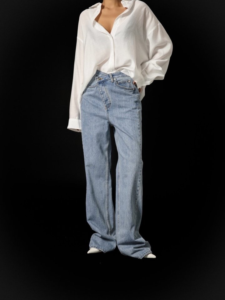 Wrap Button Fly Straight Denim Jeans