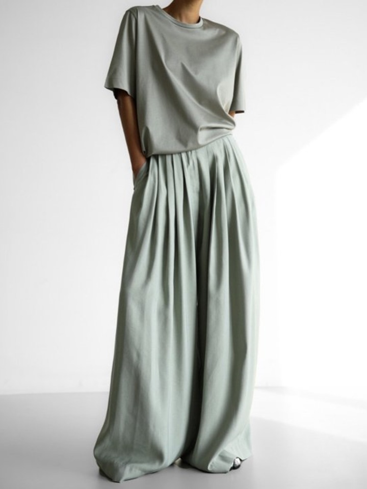 LUX Silket Basic T Shirt