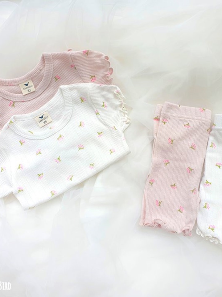 Berry Flower Short Sleeve Easy Wear