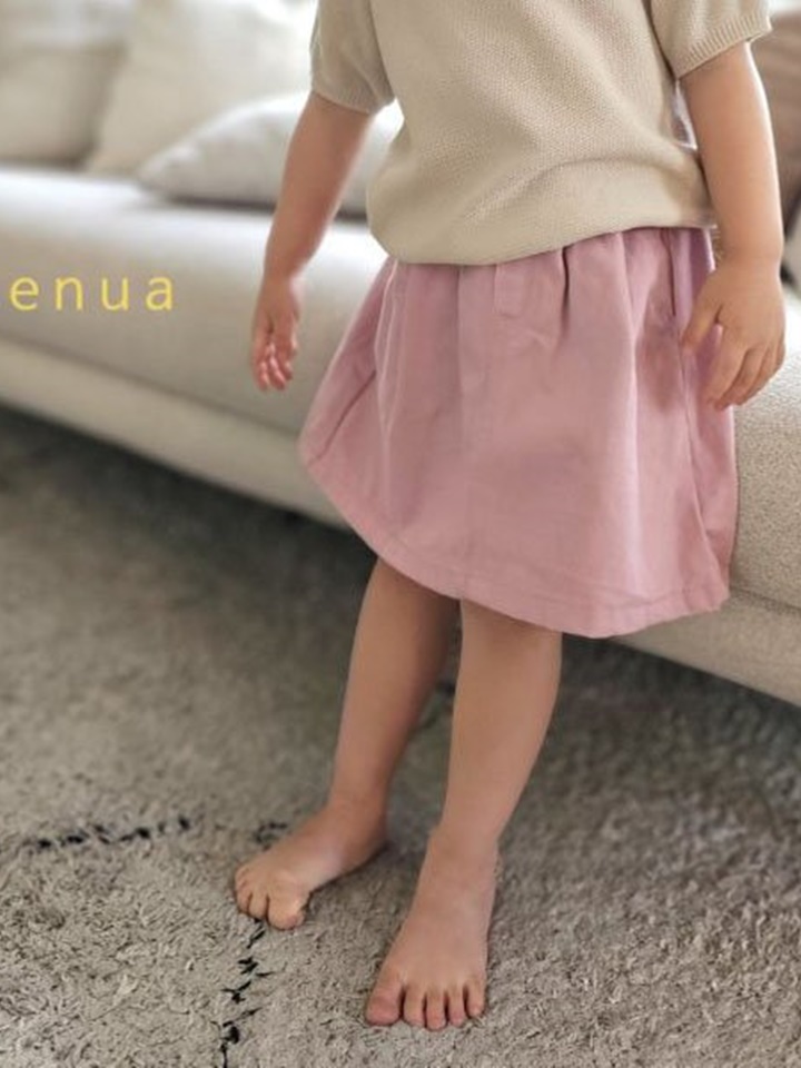 Pintuck Skirt