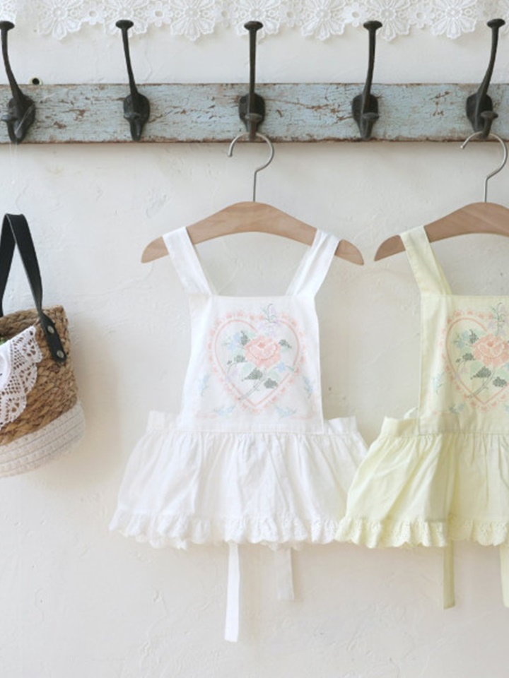 Grace Apron