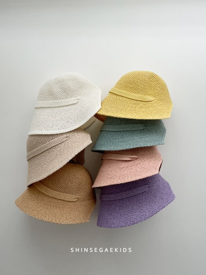 Knit Jisa Bonnet