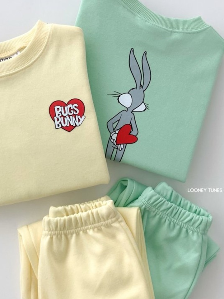 Heart Bugs Bunny Top Bottom Set