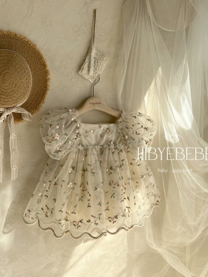 Bebe Andrea Embroidery One-Piece