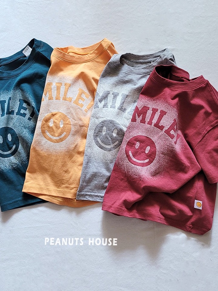 Label Smile Tee