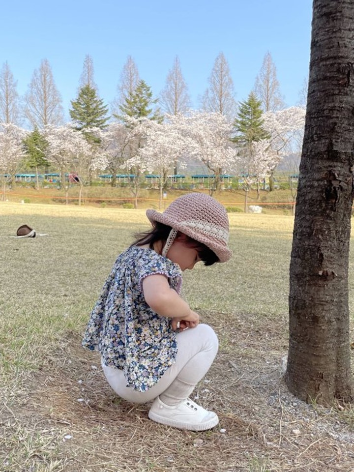 Jisa Lace Chaplin Hat