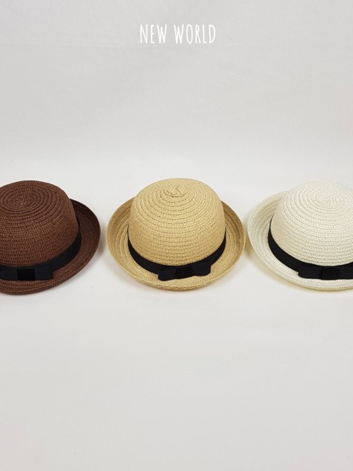 Jisa Streamer Chaplin Hat
