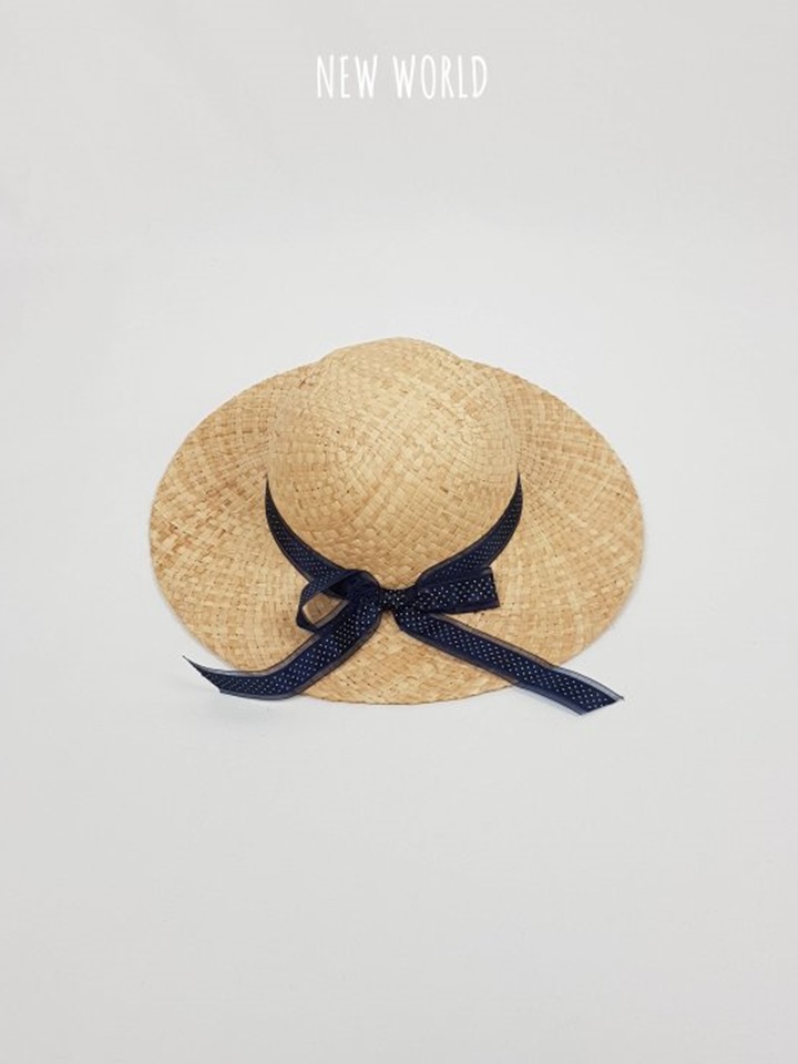 Lapia Pyeong Brim Hat