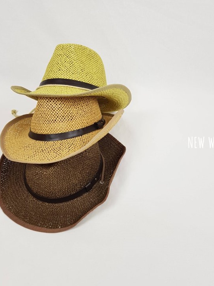Jisa Cow Hat