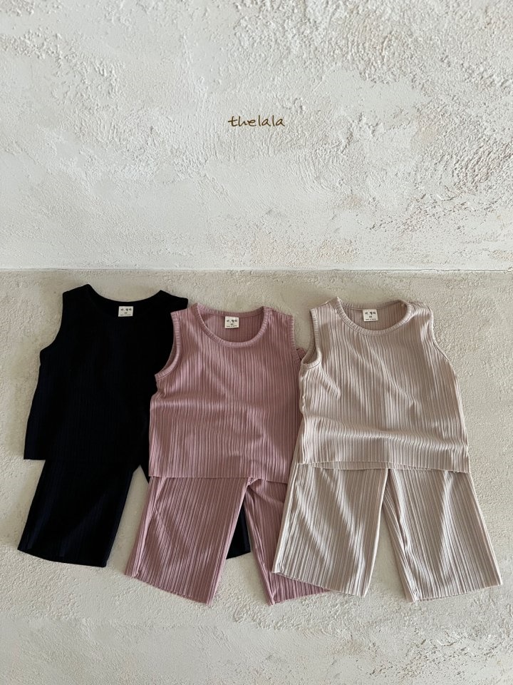 Pleats Top Bottom Set