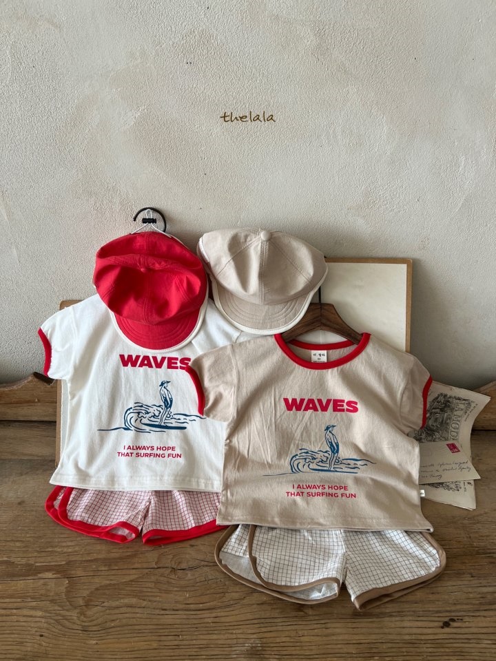 Wave Tee