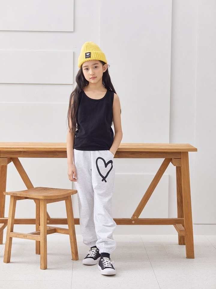 Basic Sleeveless Span Tee