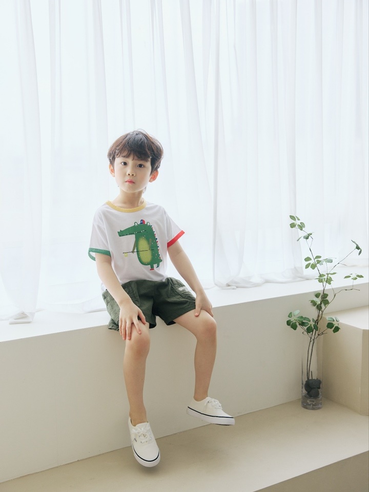Crocodile Color Tee