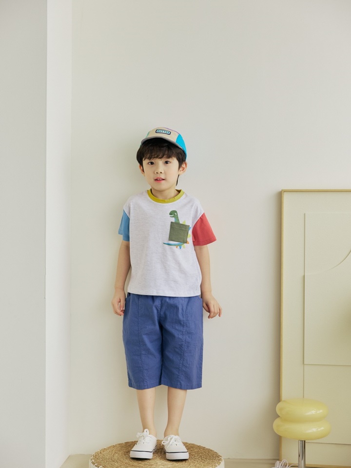 Pocket Dino Tee