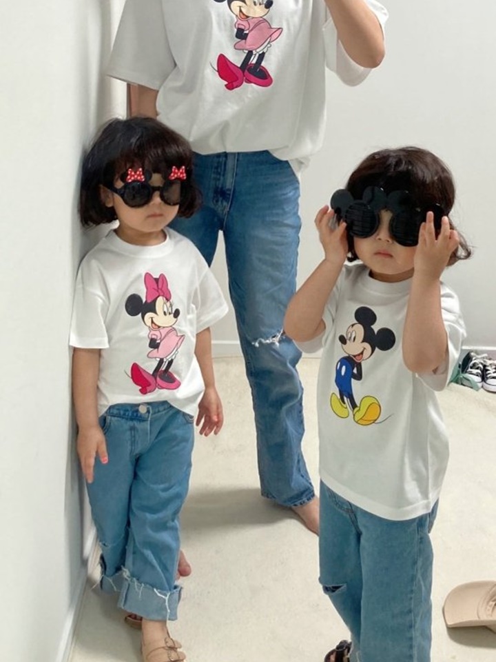 Family tee