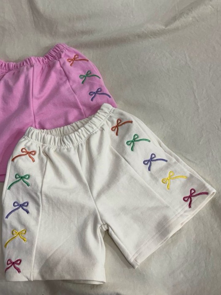 5 Ribbon Shorts With Mom