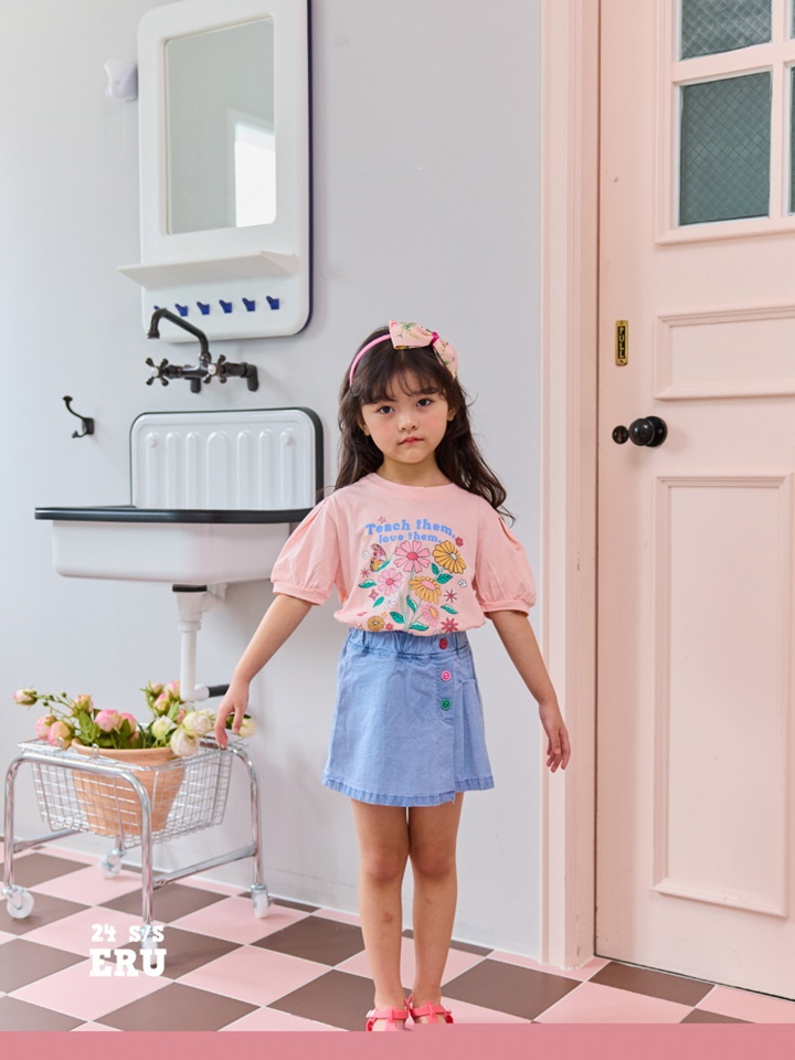 Flower Tee