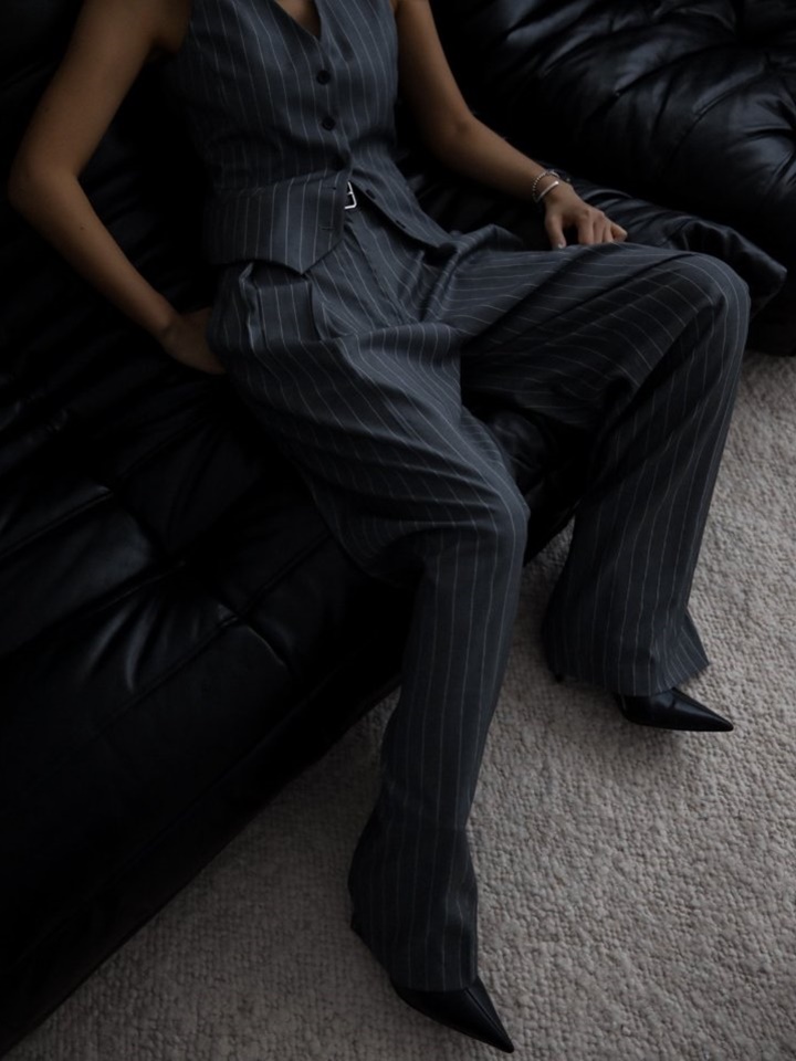 Wide Pin Stripe Set Up Suit Pleated Trousers
