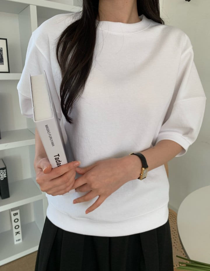 Allu - Korean Women Fashion - #thelittlethings - Monble Puff Tee