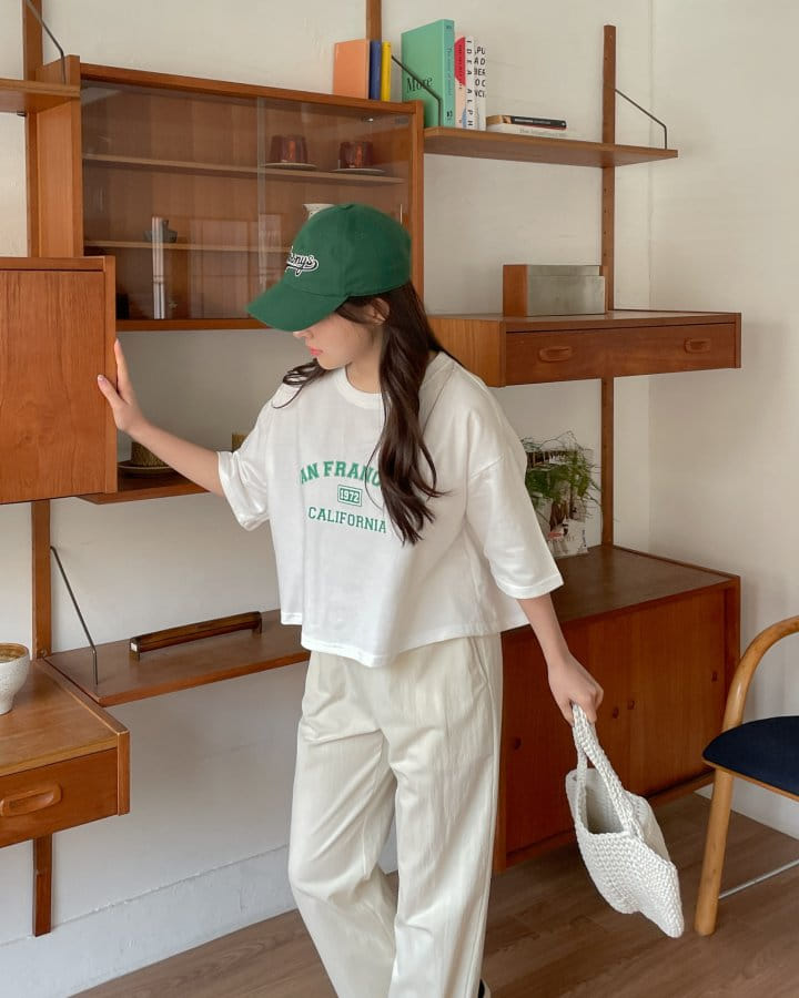 Another Plan - Korean Women Fashion - #restrostyle - Sanfran Crop Tee - 4
