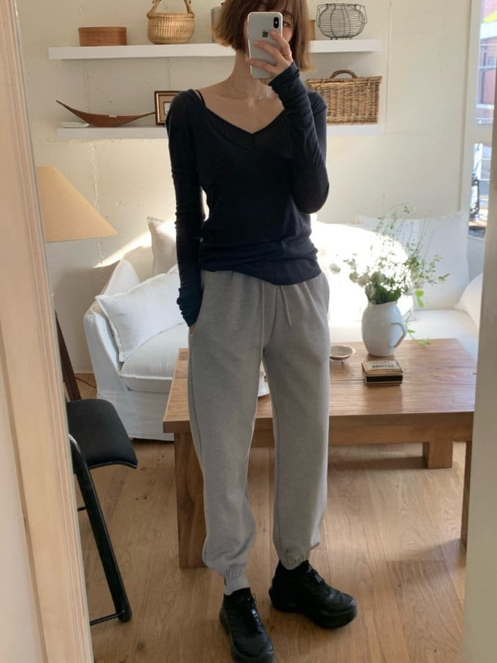 Arc - Korean Women Fashion - #restrostyle - Bebe Jogger Pants - 11