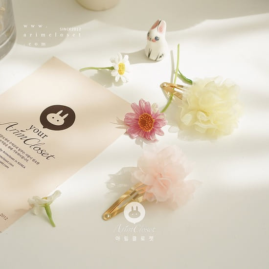 Arim Closet - Korean Children Fashion - #designkidswear - Cute Flower Pin (1ea)