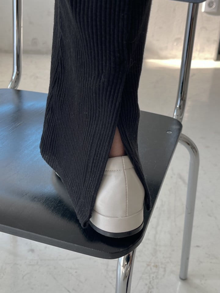 Attention-plz-Korean Women Fashion - #momslook - Back Slit Tam Tam Pants - 3