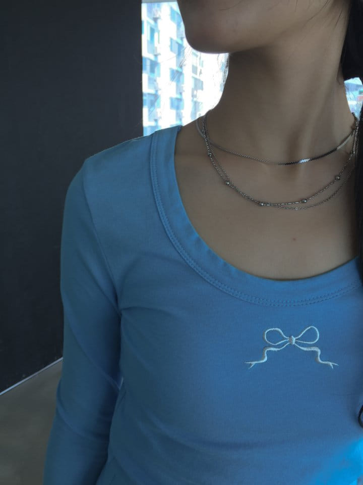 Attention-plz-Korean Women Fashion - #restrostyle - Ribbon Embroidery U Neck Tee - 6