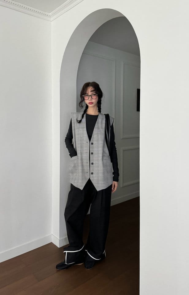 Auver_Fit - Korean Women Fashion - #momslook - Check Big Vest - 5