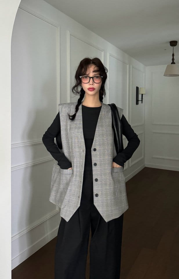 Auver_Fit - Korean Women Fashion - #thelittlethings - Check Big Vest - 2