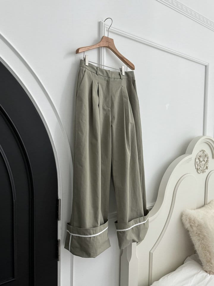 Auver_Fit - Korean Women Fashion - #womensfashion - Nylon Shirring Denim Shorts - 9