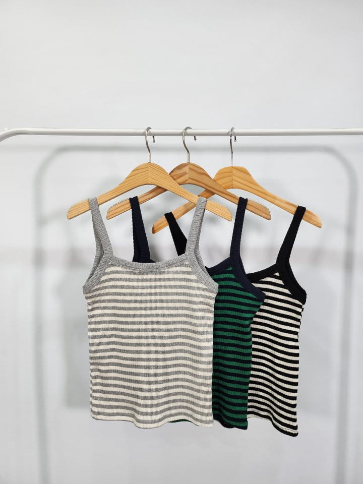 Bbibbi - Korean Women Fashion - #shopsmall - ST Round Sleeveless Tee