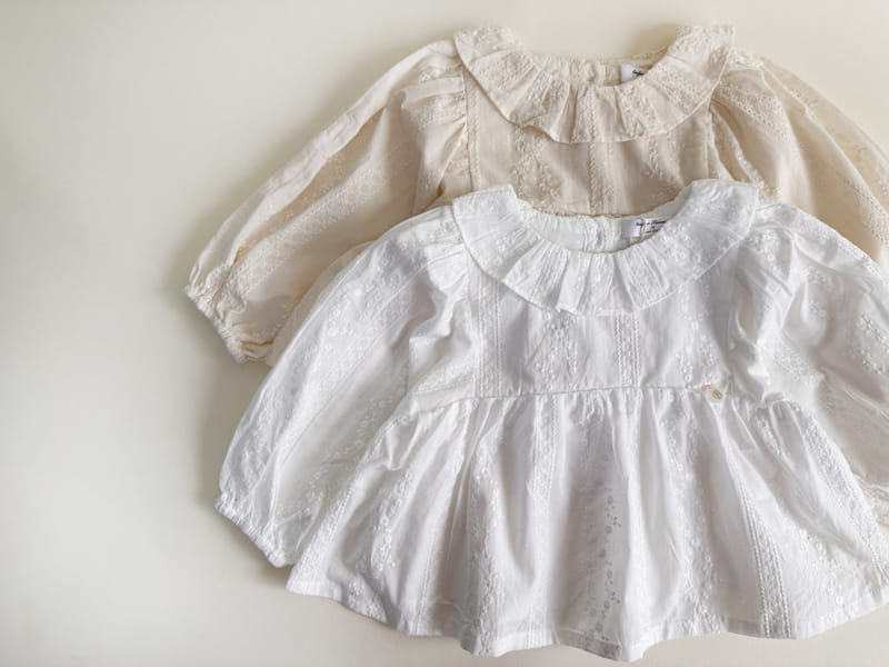 Bienvenu - Korean Children Fashion - #childrensboutique - Empire Jacquard Blouse - 2