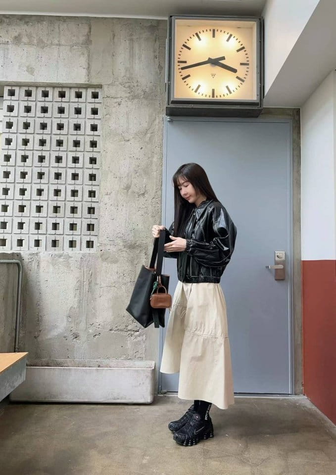 Binus - Korean Women Fashion - #momslook - Back Slit One-Piece - 7
