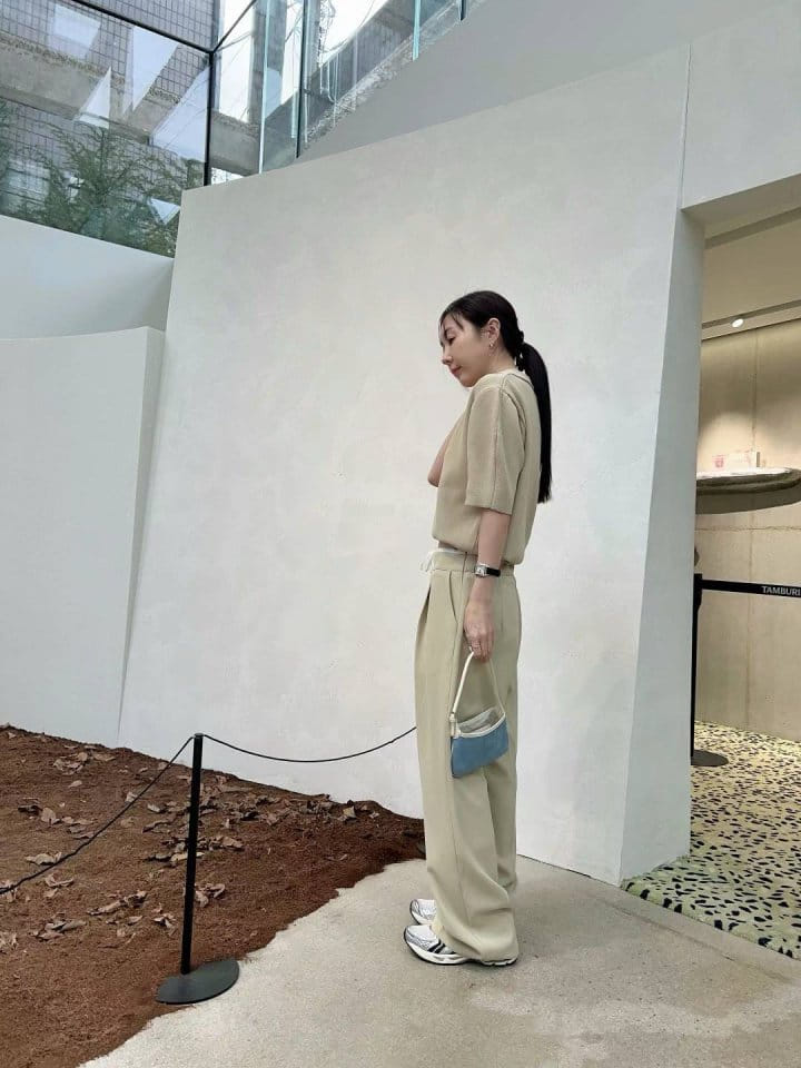 Binus - Korean Women Fashion - #momslook - Collar Knit - 2