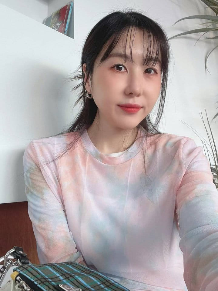 Binus - Korean Women Fashion - #momslook - Color Mesh Tee - 9