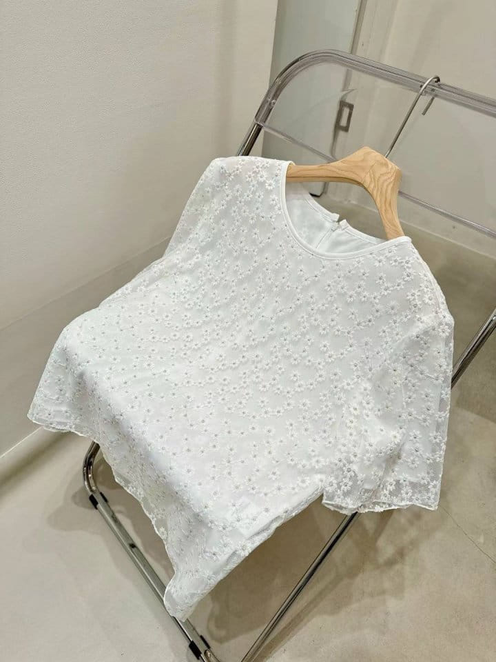 Binus - Korean Women Fashion - #momslook - Daisy Lace Top  - 5
