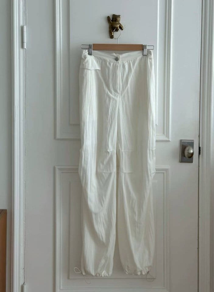 Binus - Korean Women Fashion - #thelittlethings - Balloon Jogger Pants