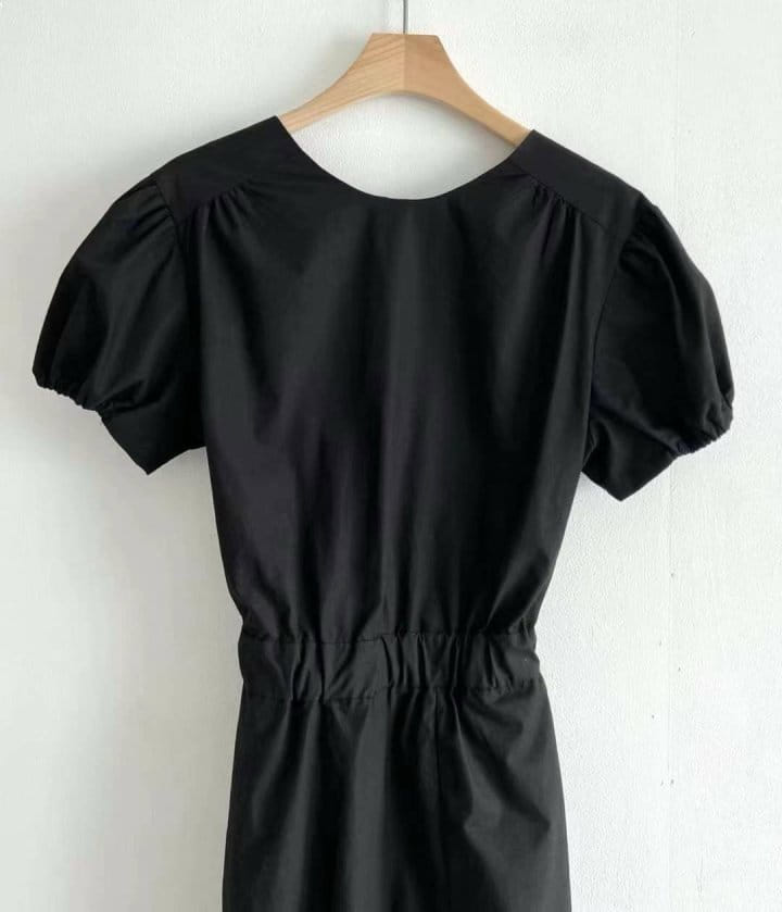 Binus - Korean Women Fashion - #momslook - Back Slit One-Piece - 4