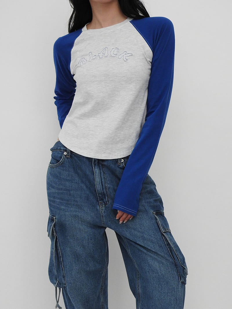 Black Fuchsia - Korean Women Fashion - #momslook - Black Raglan Tee - 9