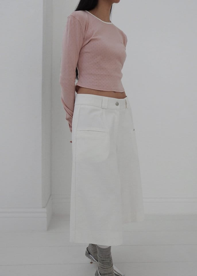 Black Fuchsia - Korean Women Fashion - #momslook - Eyelet Piping Tee - 8